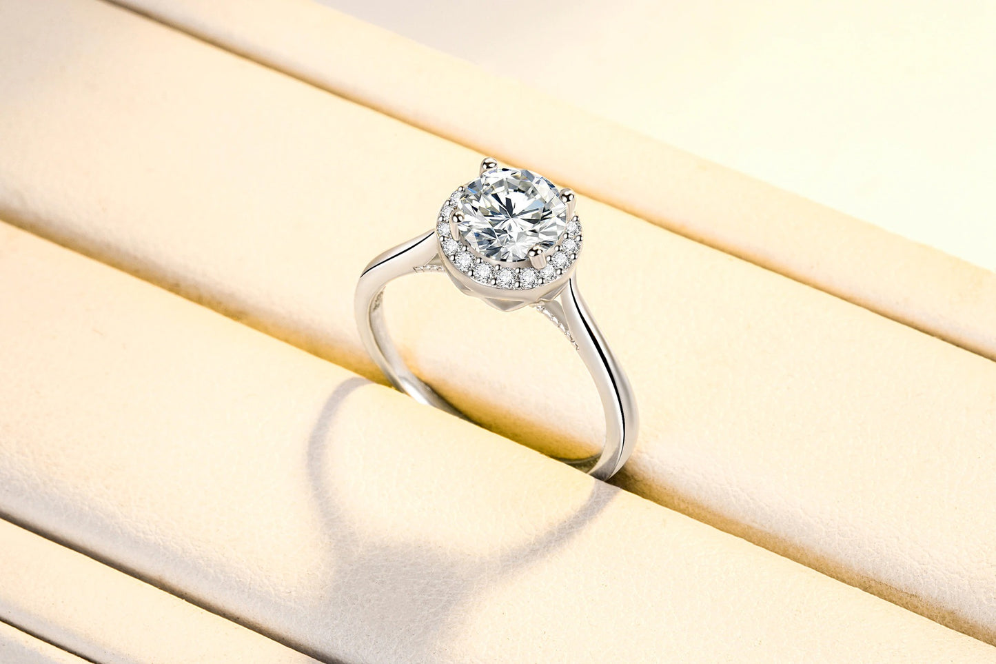 Crystal Zircon Simple Round Adjustable Ring (Artificial Silver Plated)