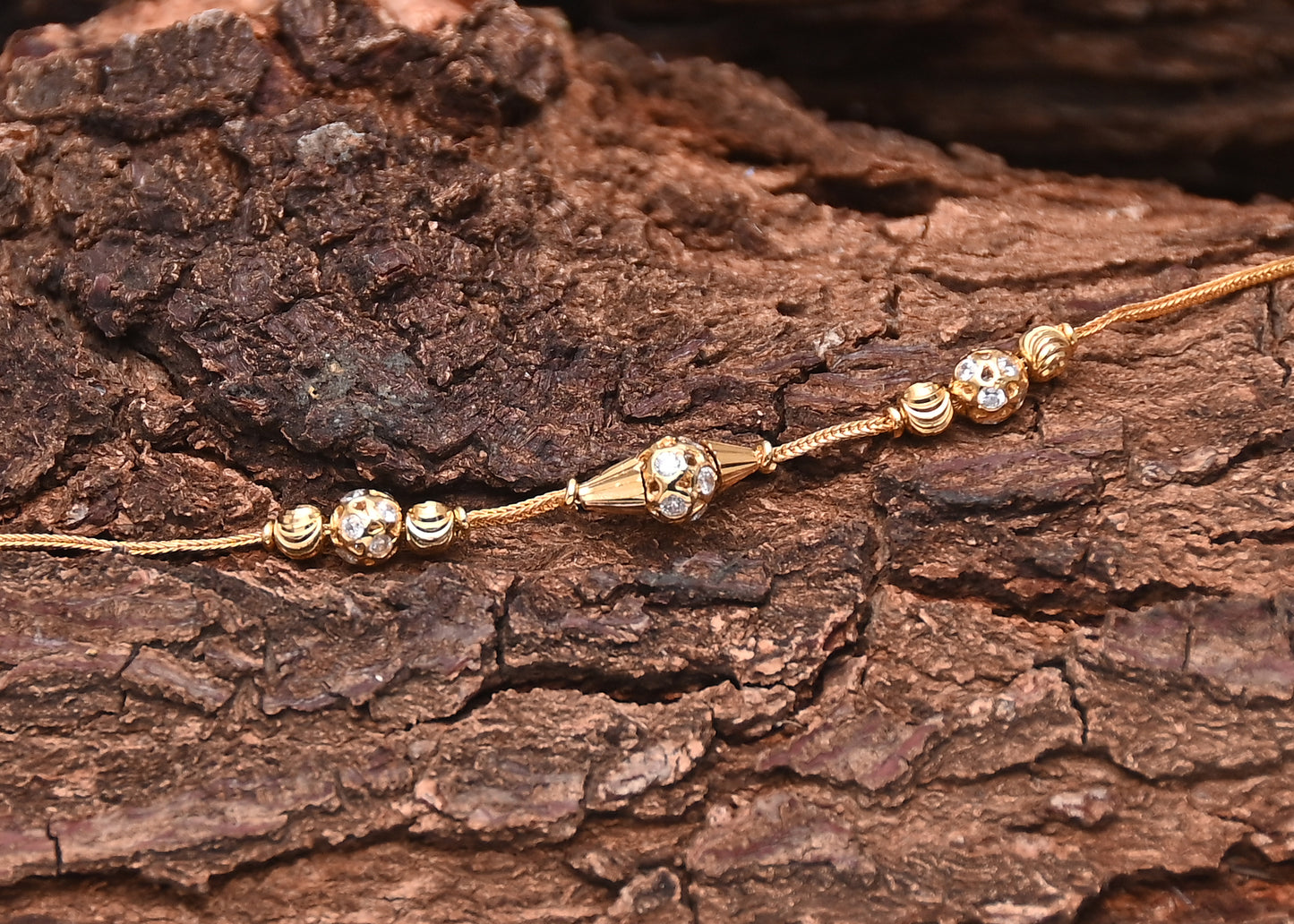 Dainsty Trio Bracelet Gold Plated (925 Sterling Silver)