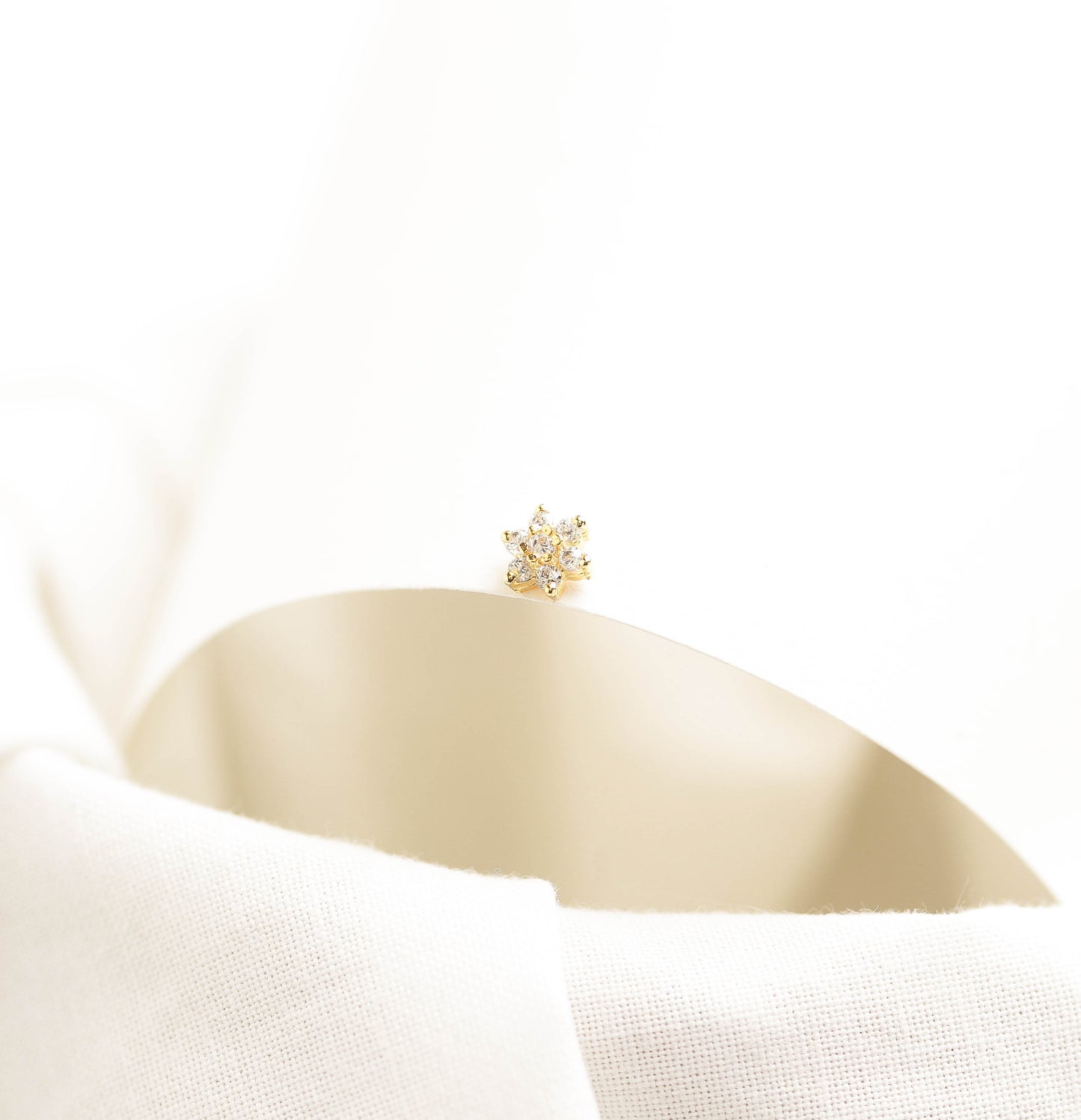 The Floral Nose Pin (Gold Plated 925 Sterling Silver)
