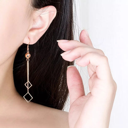 Retro simple exaggerated long tassel earrings (Artificial Gold Plated)