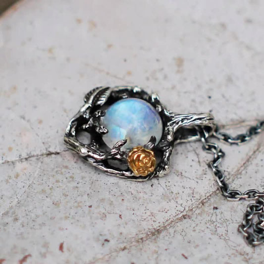 Creative Moonstone Rose Flower Pendant (Artificial)