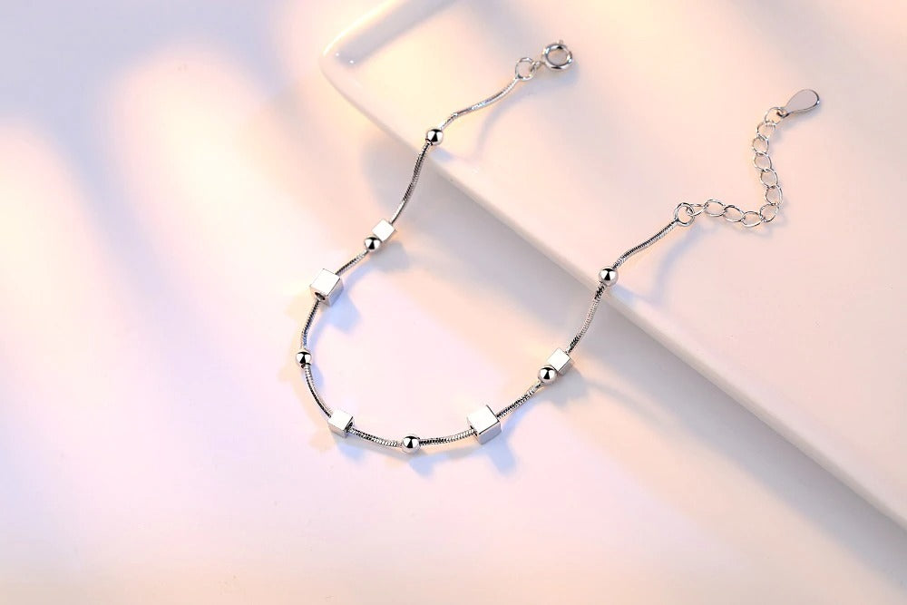 Retro square & star bracelet length 20CM (Artificial Silver Plated)