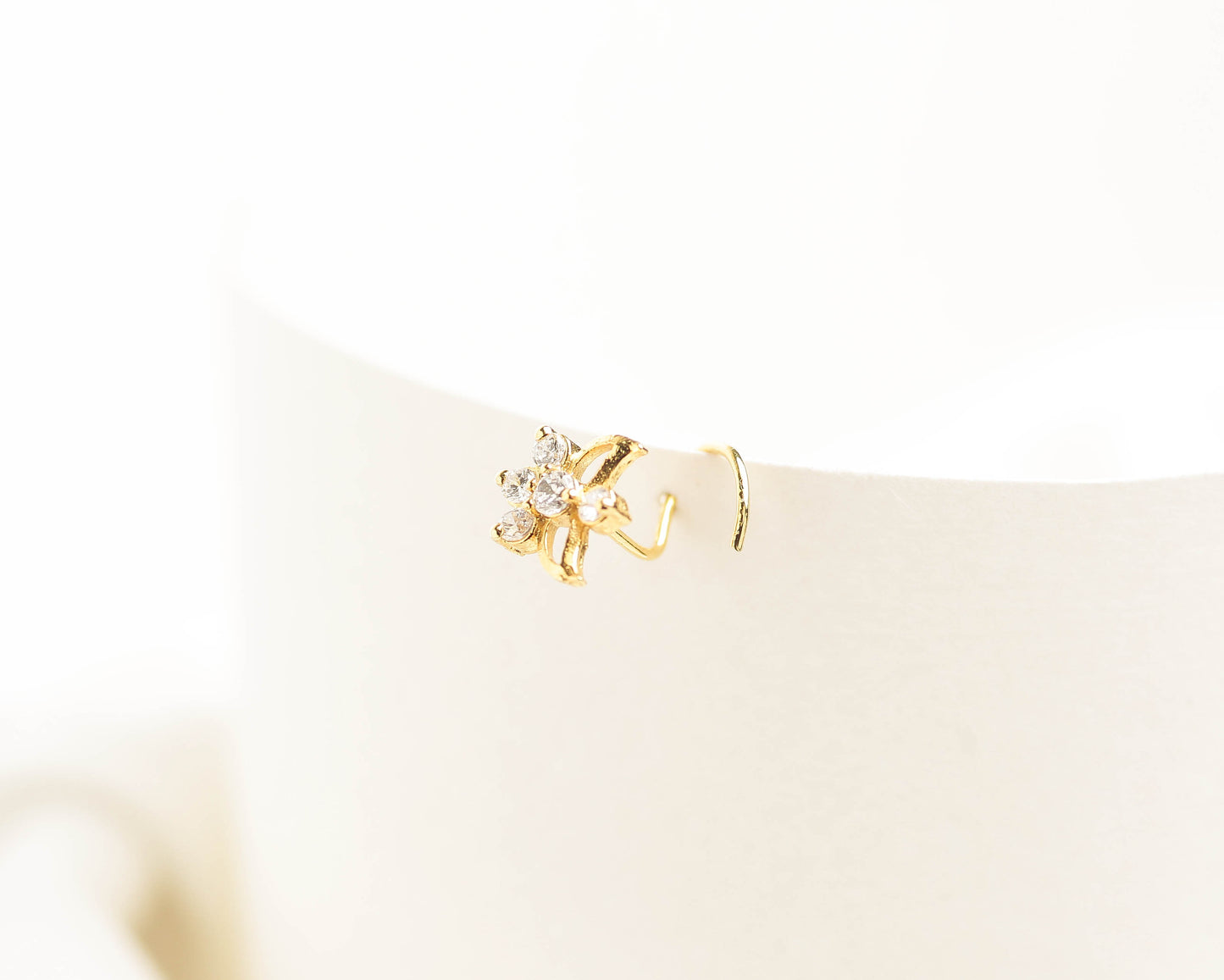 The Bezel Nose Pin (Gold Plated 925 Sterling Silver)