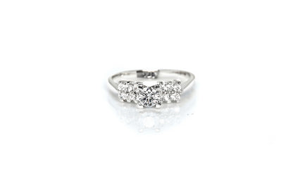 Round Cut White Zircon Studded Melody Solitaire Silver Band (925 Sterling Silver)